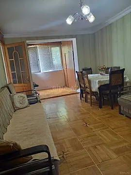 Kirayə verilir 2 otaqlı mənzil 65 m²