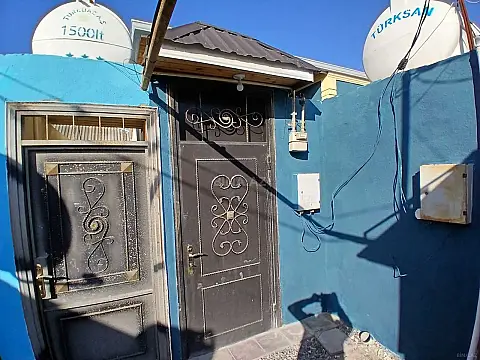 Satılır 3 otaqlı həyət evi 80 m²