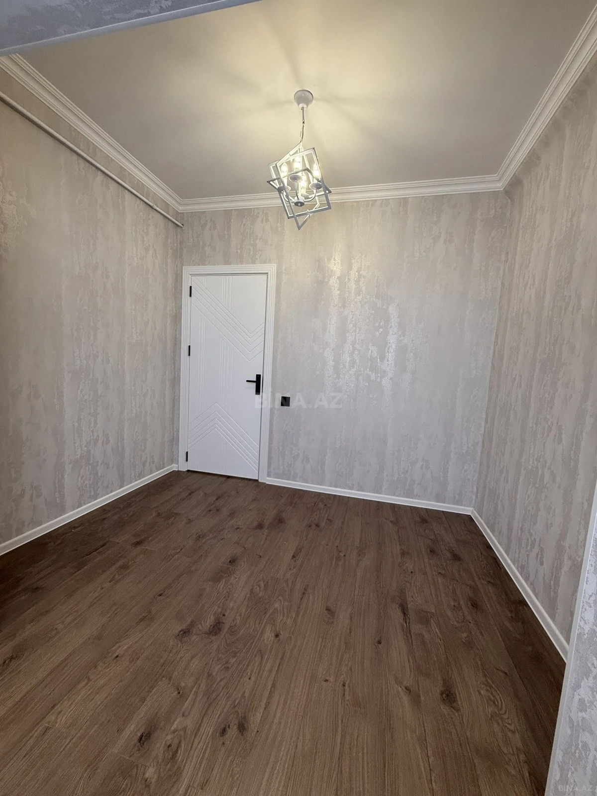 Satılır 3 otaqlı mənzil 65 m²