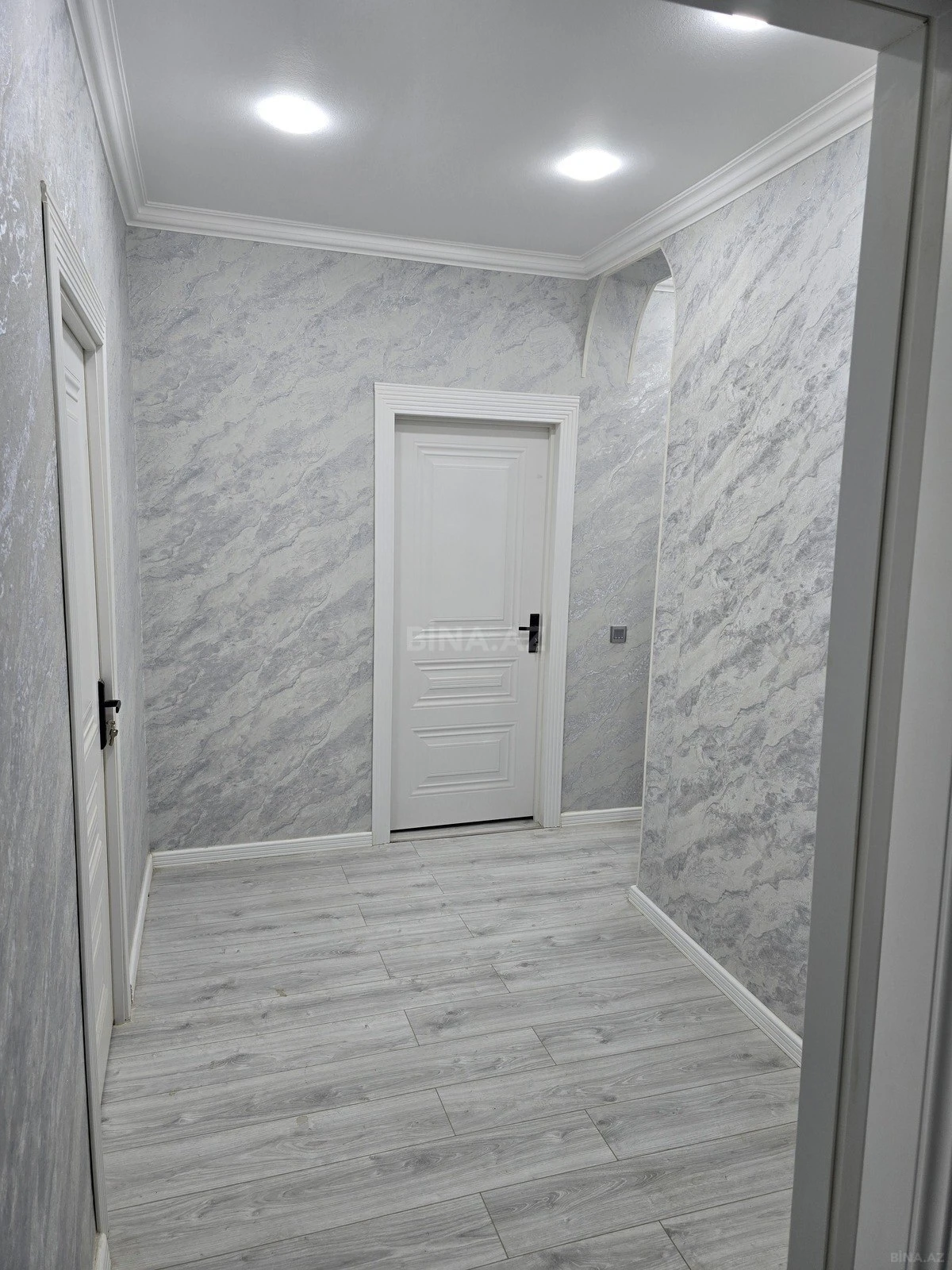 Satılır 3 otaqlı mənzil 65 m²