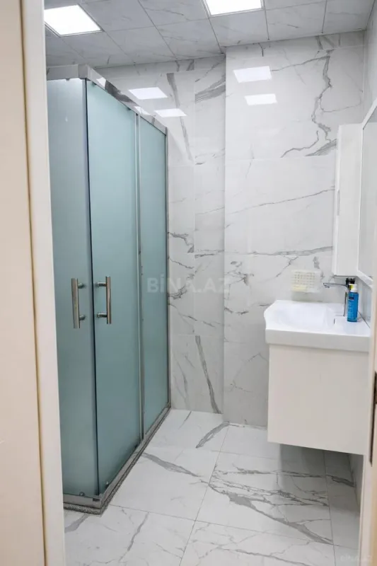 Satılır 3 otaqlı mənzil 115 m²