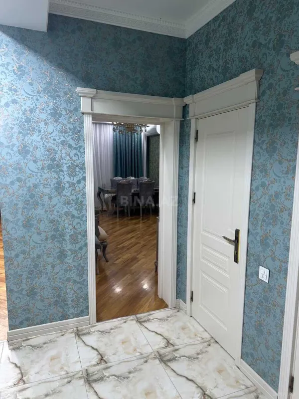 Kirayə verilir 3 otaqlı mənzil 100 m²
