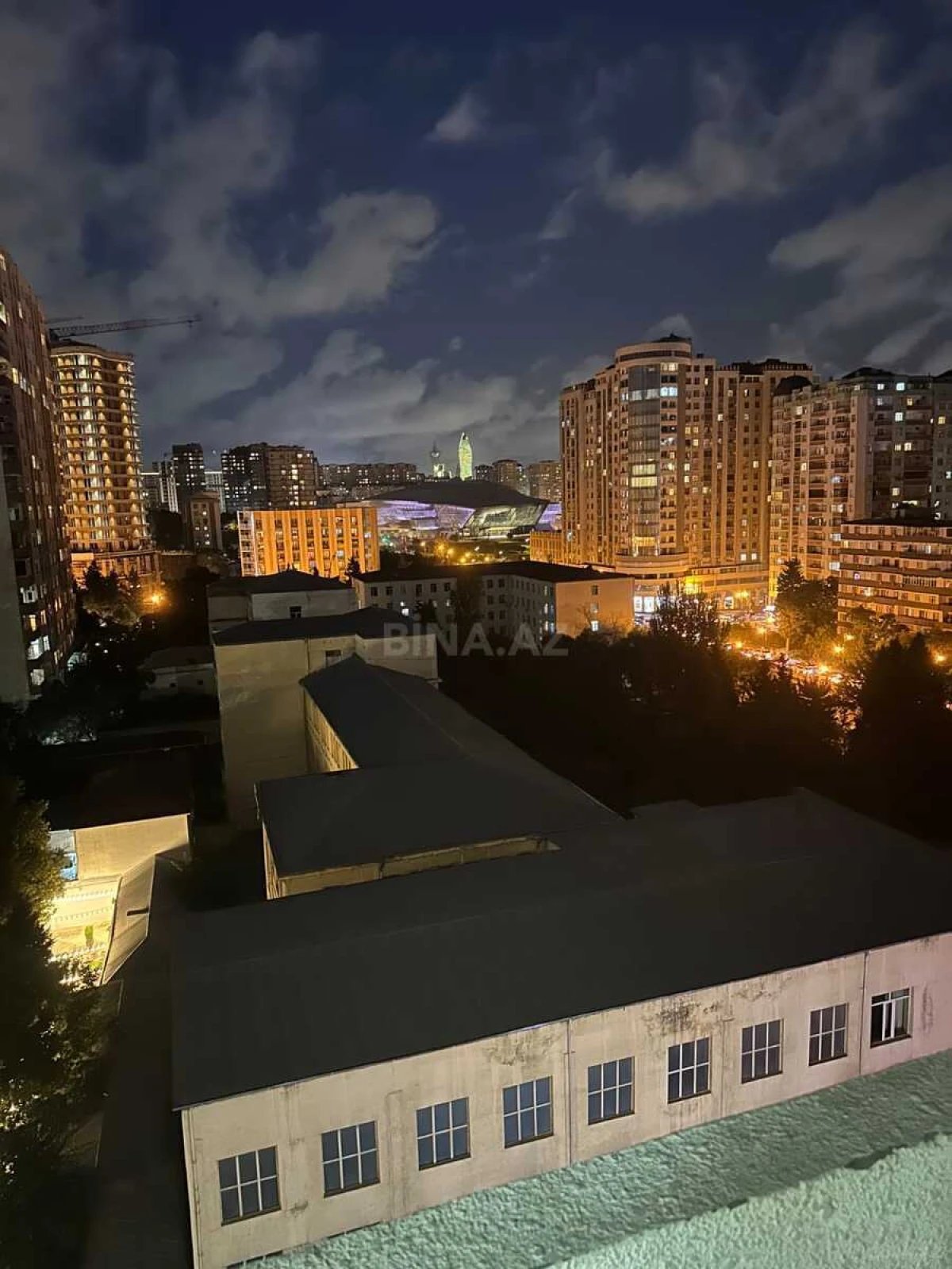 Kirayə verilir 3 otaqlı mənzil 100 m²