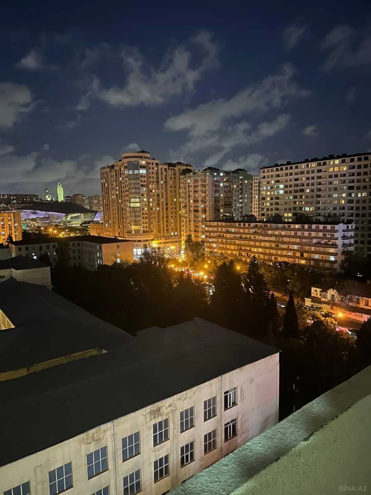 Kirayə verilir 3 otaqlı mənzil 100 m²