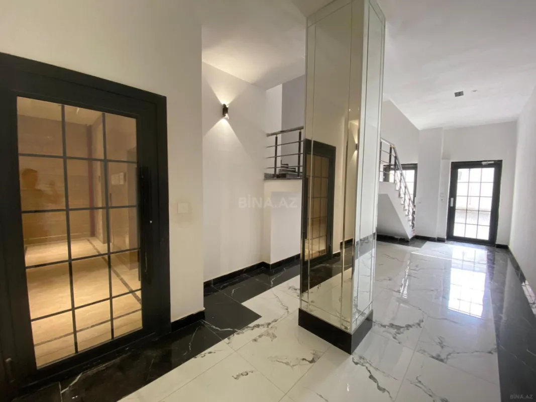 Satılır 2 otaqlı mənzil 70 m²