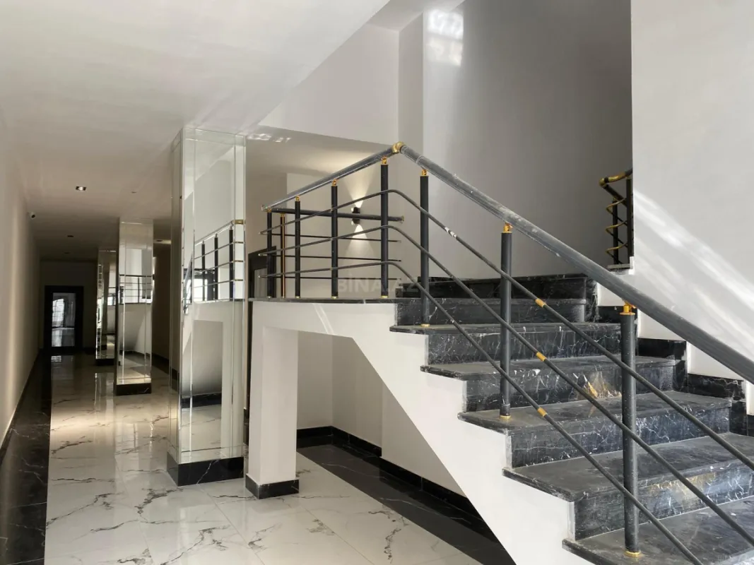 Satılır 2 otaqlı mənzil 70 m²