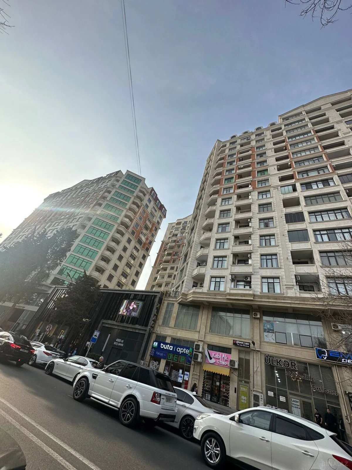 Satılır 2 otaqlı mənzil 70 m²