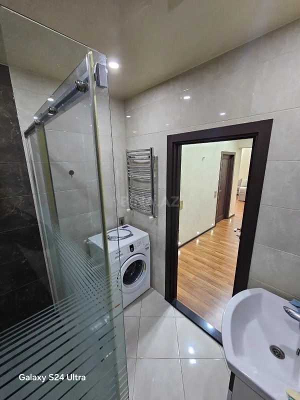 Kirayə verilir 3 otaqlı mənzil 95 m²