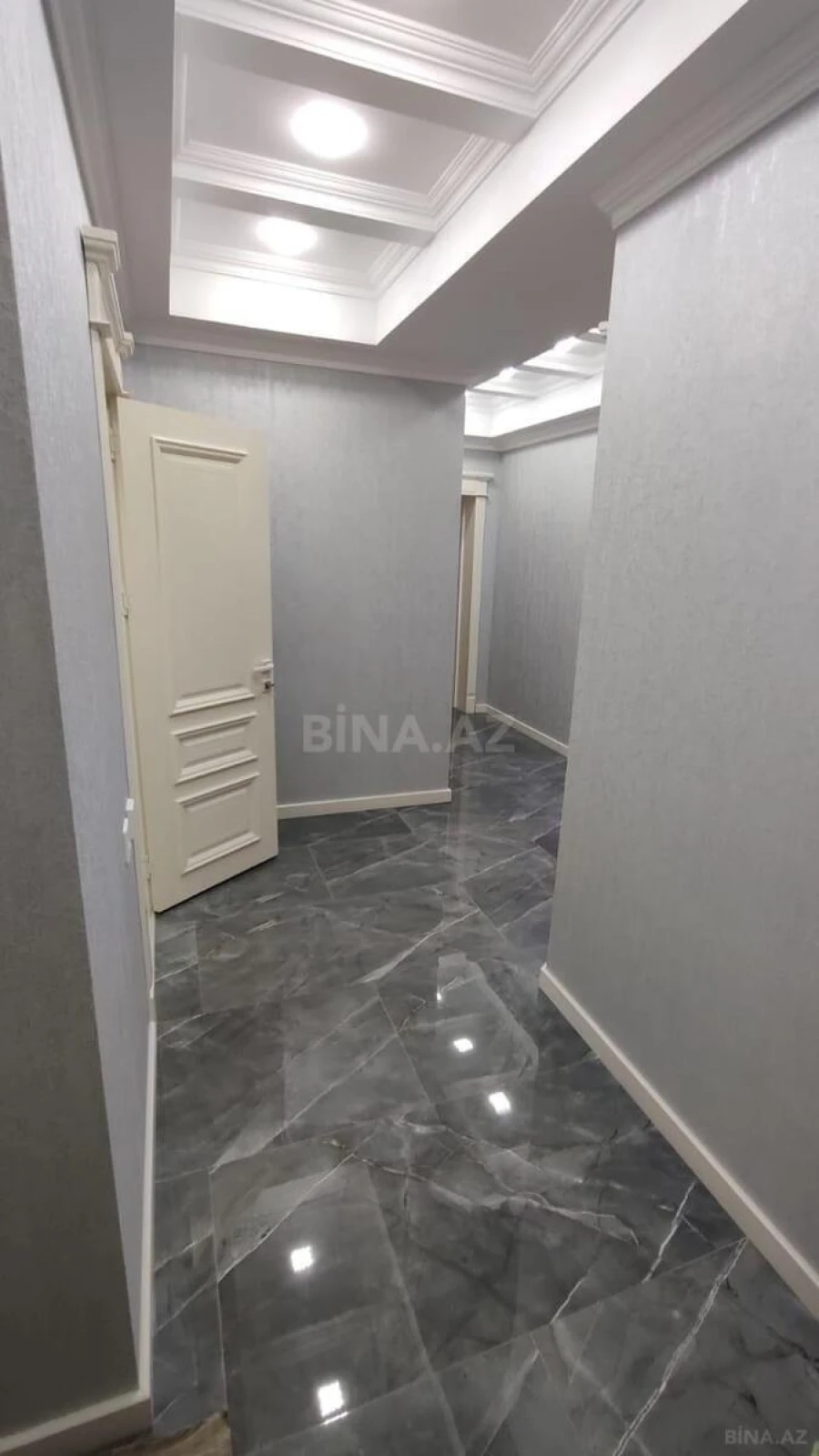 Kirayə verilir 3 otaqlı mənzil 105 m²