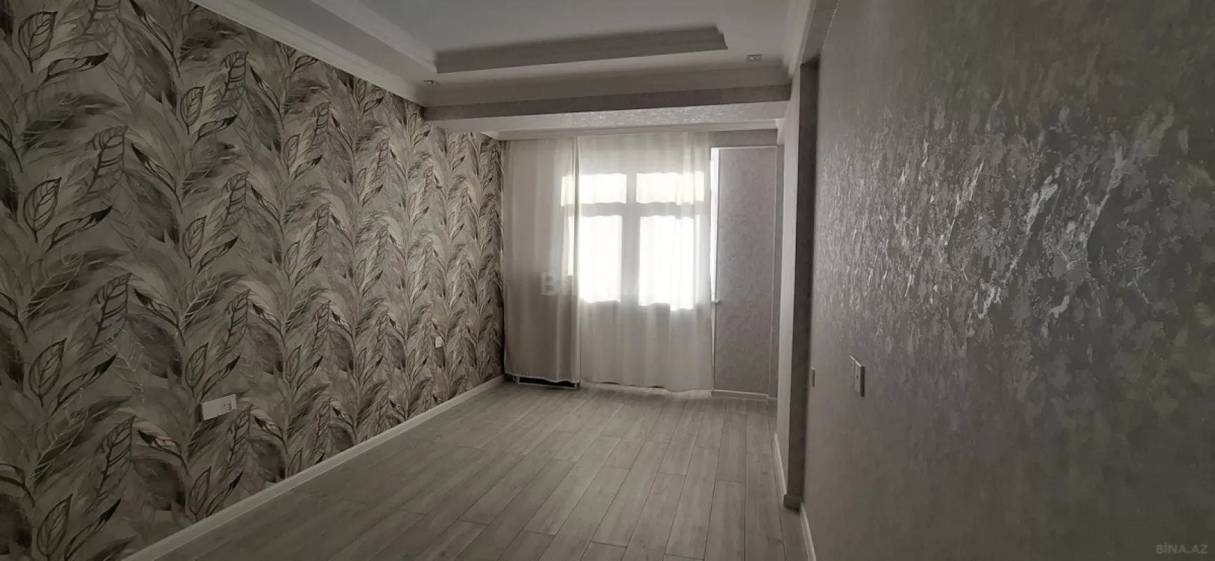Satılır 3 otaqlı mənzil 102 m²