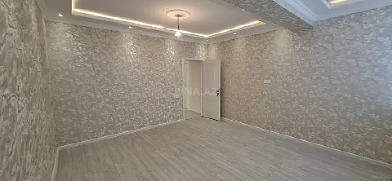 Satılır 3 otaqlı mənzil 102 m²