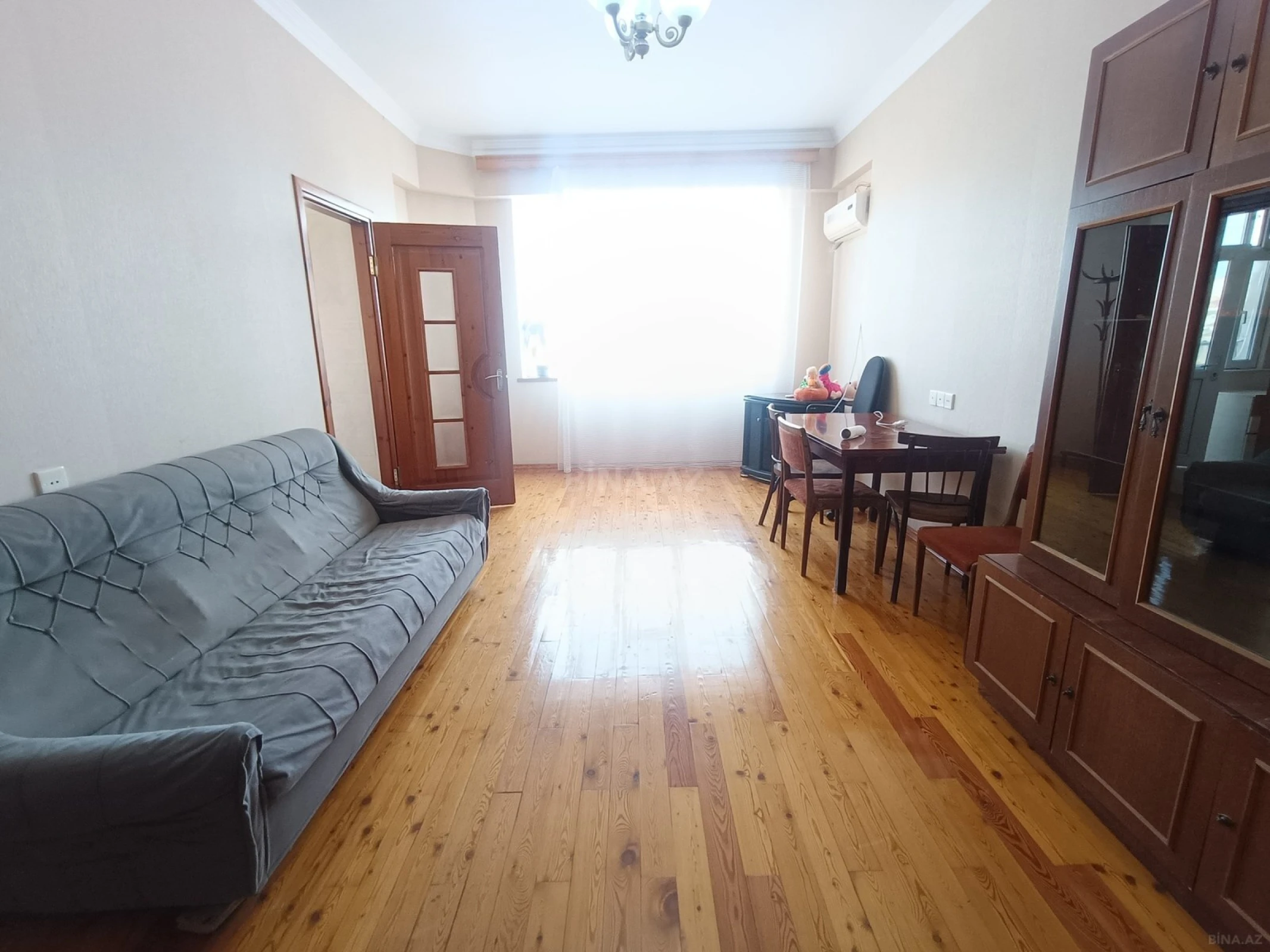 Kirayə verilir 2 otaqlı mənzil 60 m²