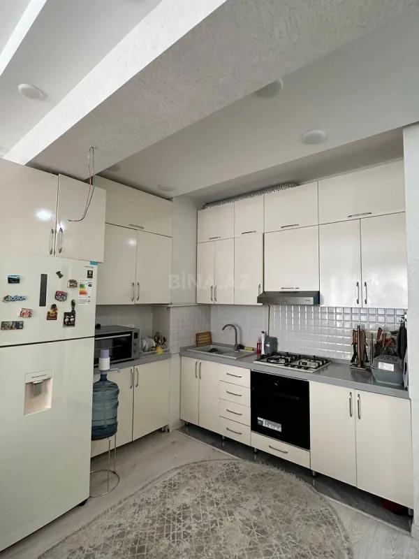 Kirayə verilir 2 otaqlı mənzil 58 m²
