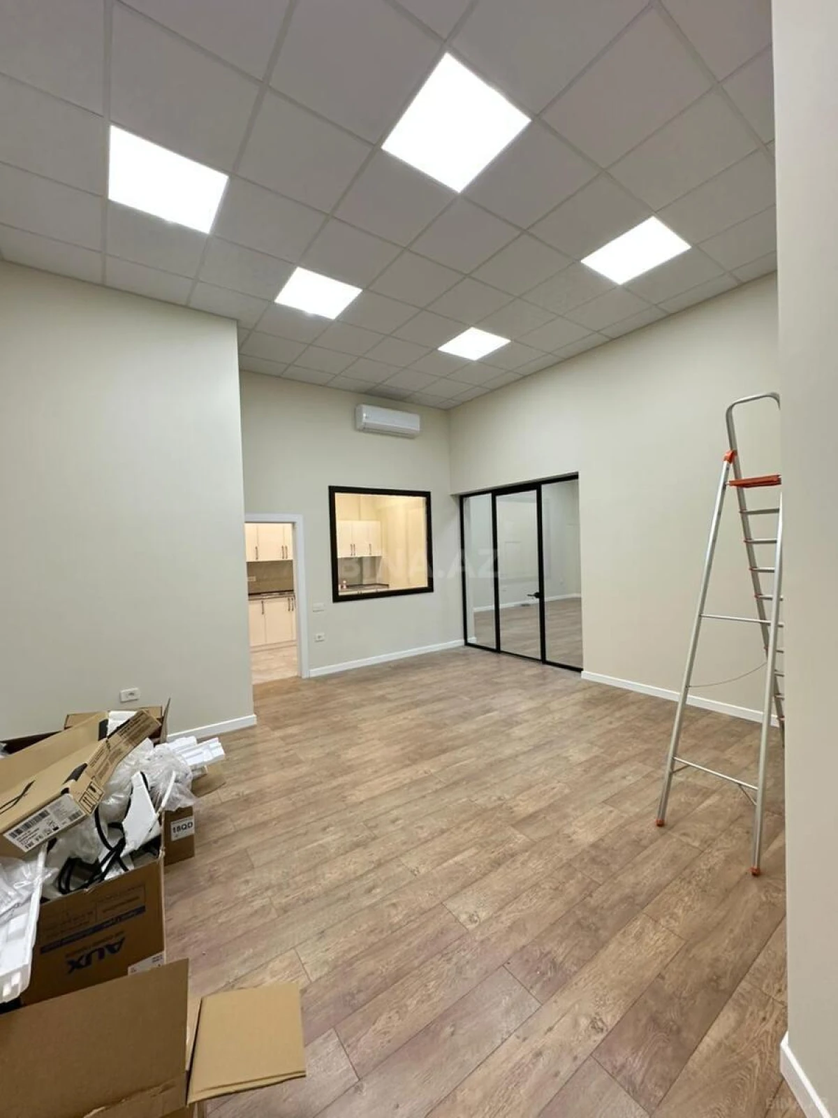 Kirayə verilir obyekt 100 m²