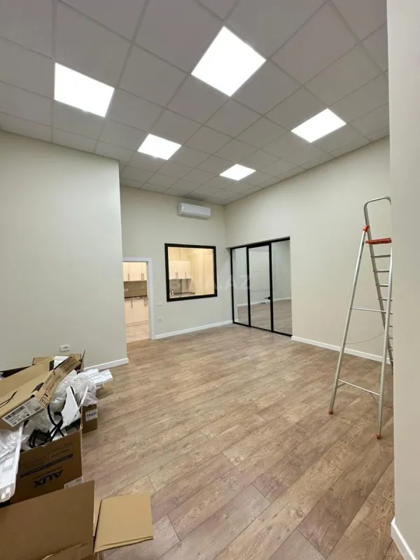 Kirayə verilir obyekt 100 m²