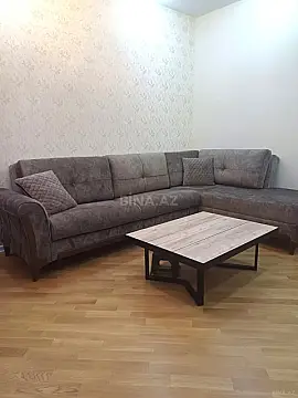 Kirayə verilir 2 otaqlı mənzil 120 m²