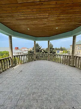 Satılır 7 otaqlı həyət evi 560 m²