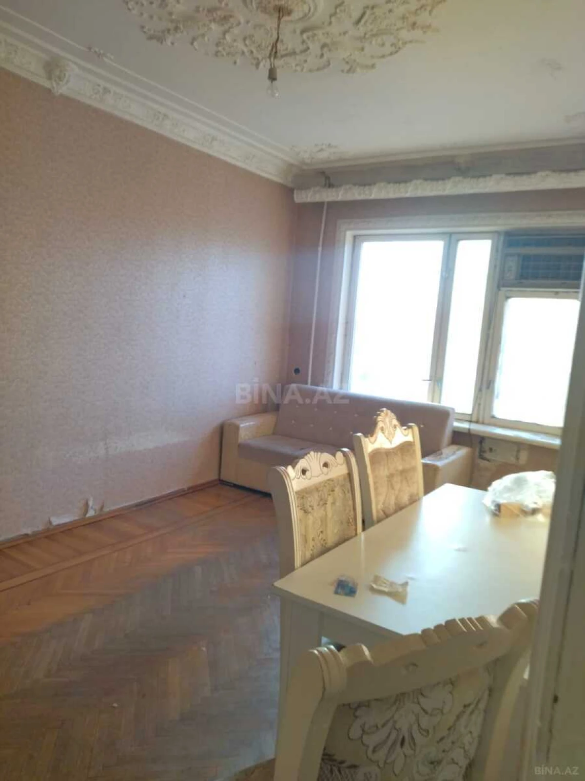 Kirayə verilir 2 otaqlı mənzil 56 m²