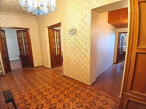 Satılır 3 otaqlı mənzil 85 m²
