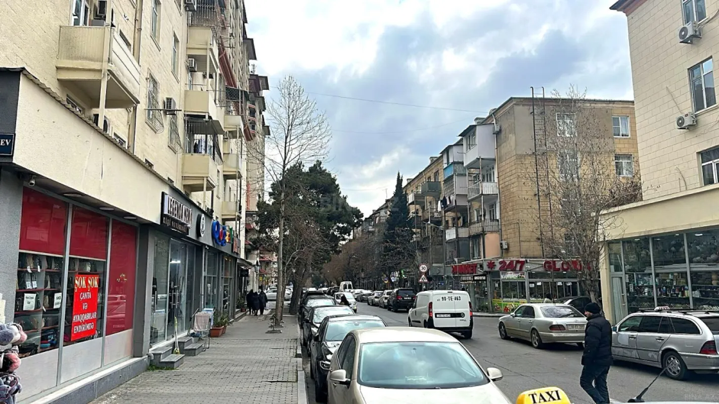 Satılır 3 otaqlı mənzil 85 m²