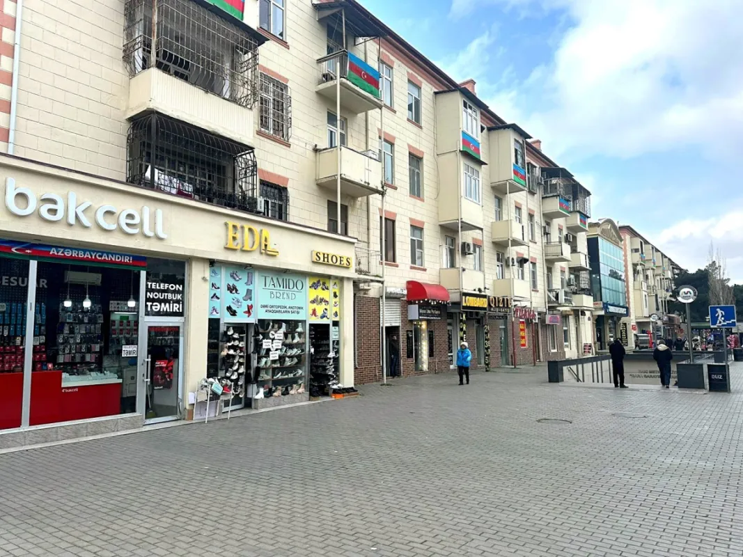 Satılır 3 otaqlı mənzil 85 m²