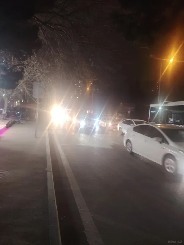 Satılır 2 otaqlı mənzil 70 m²