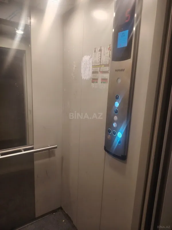 Satılır 2 otaqlı mənzil 70 m²