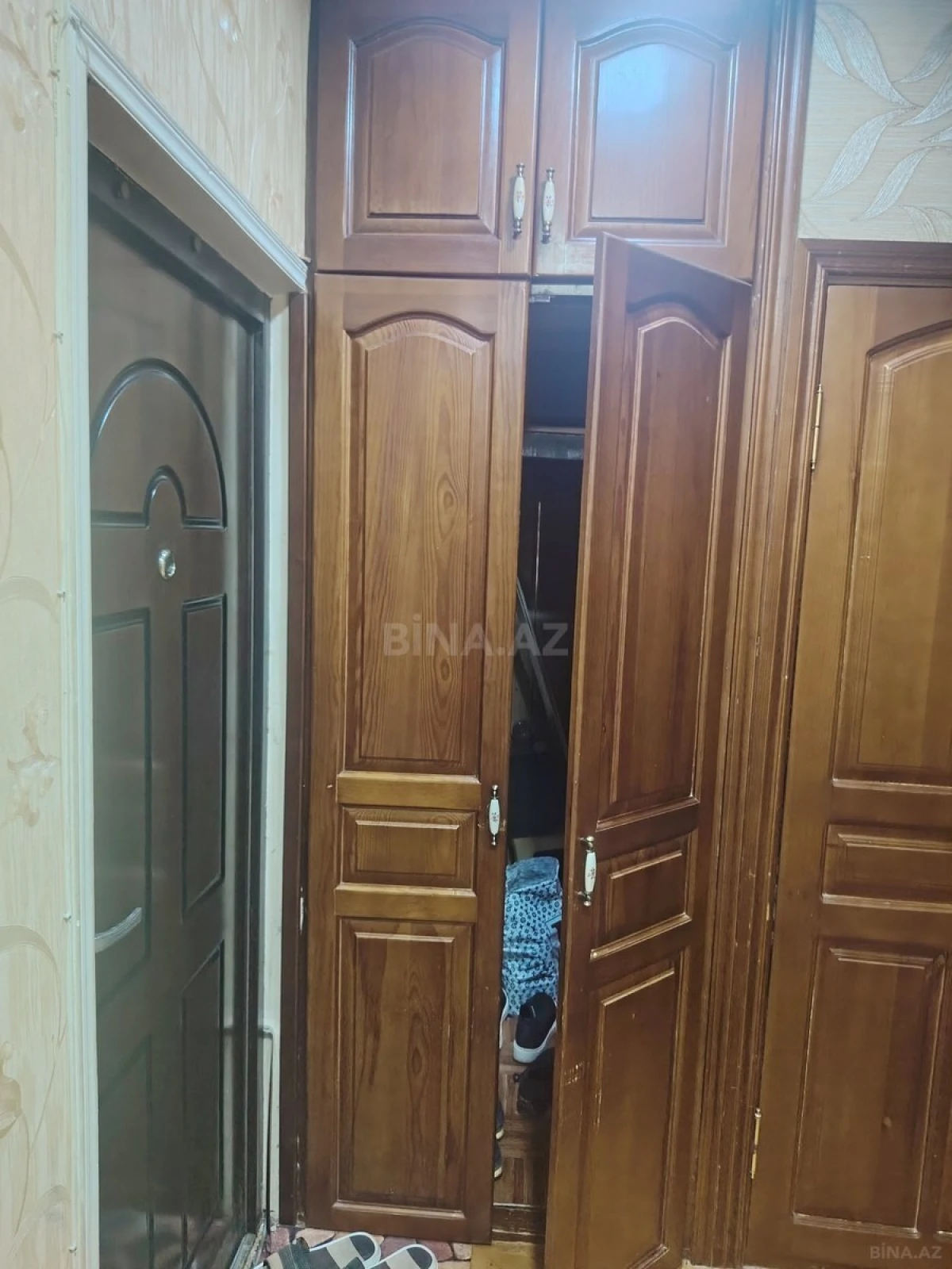 Satılır 2 otaqlı mənzil 70 m²