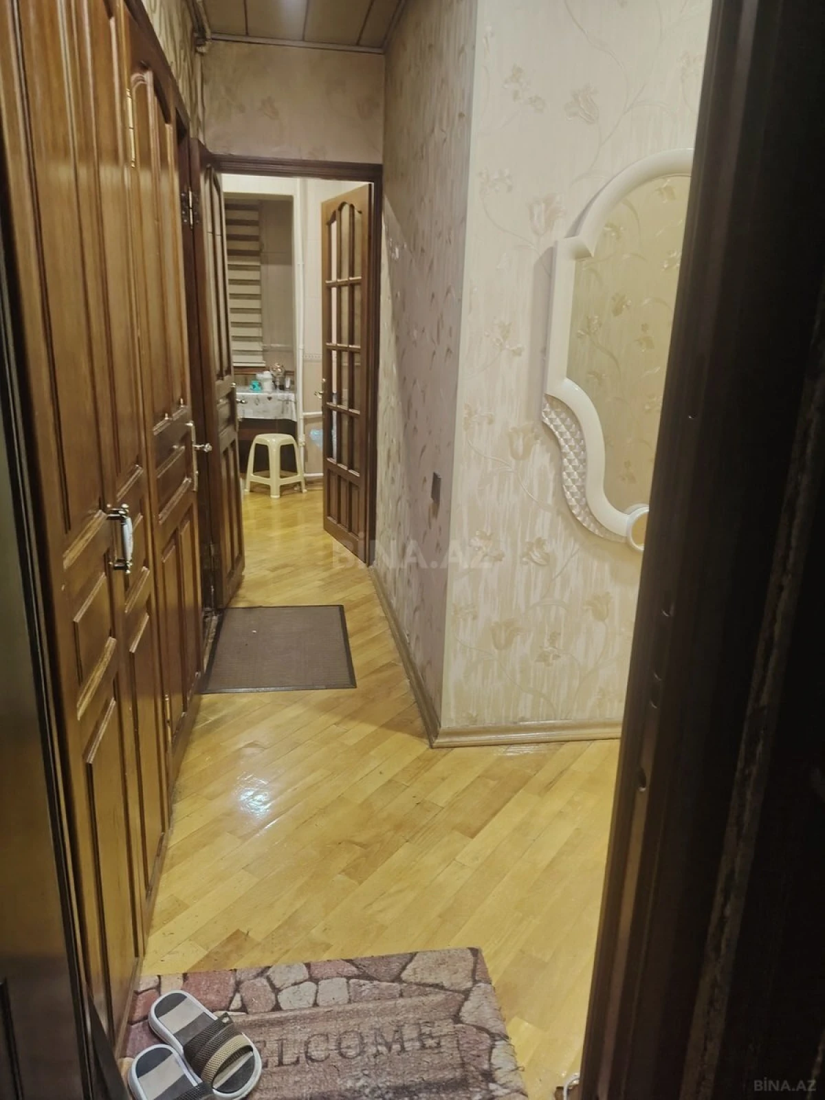 Satılır 2 otaqlı mənzil 70 m²