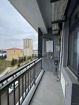 Kirayə verilir 2 otaqlı mənzil 85 m²