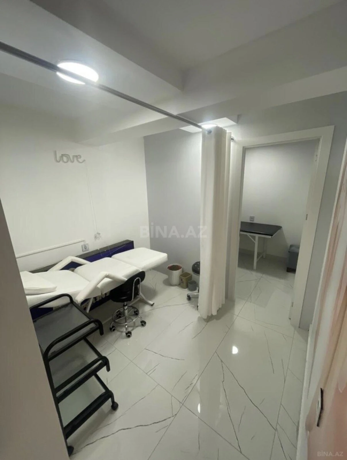 Kirayə verilir obyekt 75 m²