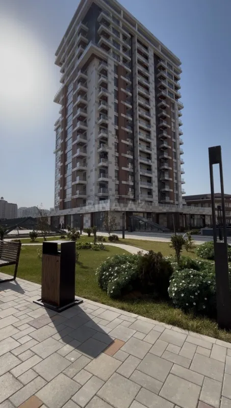 Satılır 2 otaqlı mənzil 66 m²