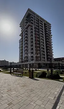 Satılır 2 otaqlı mənzil 66 m²