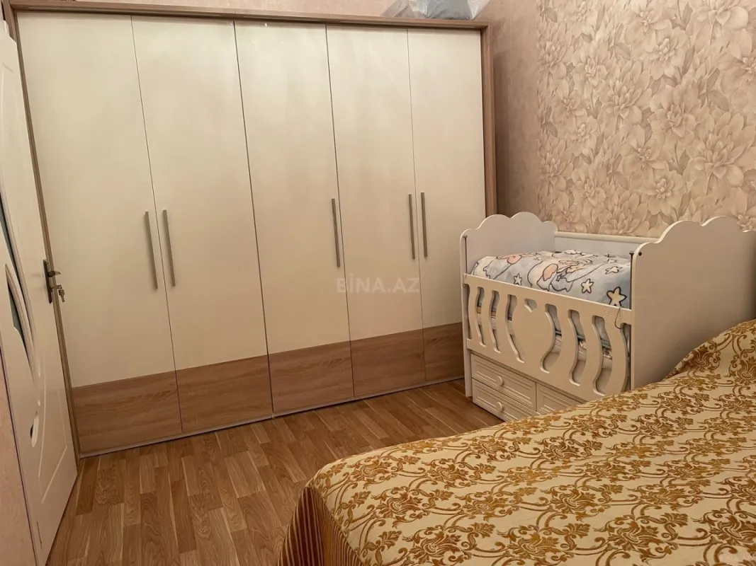 Satılır 2 otaqlı mənzil 69 m²