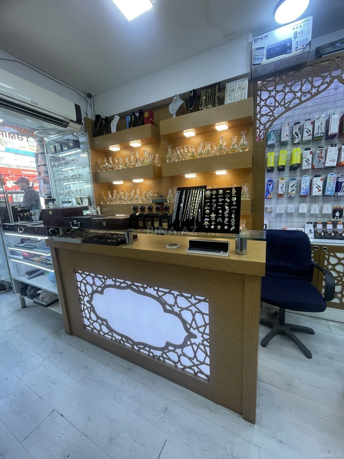 Kirayə verilir obyekt 13 m²