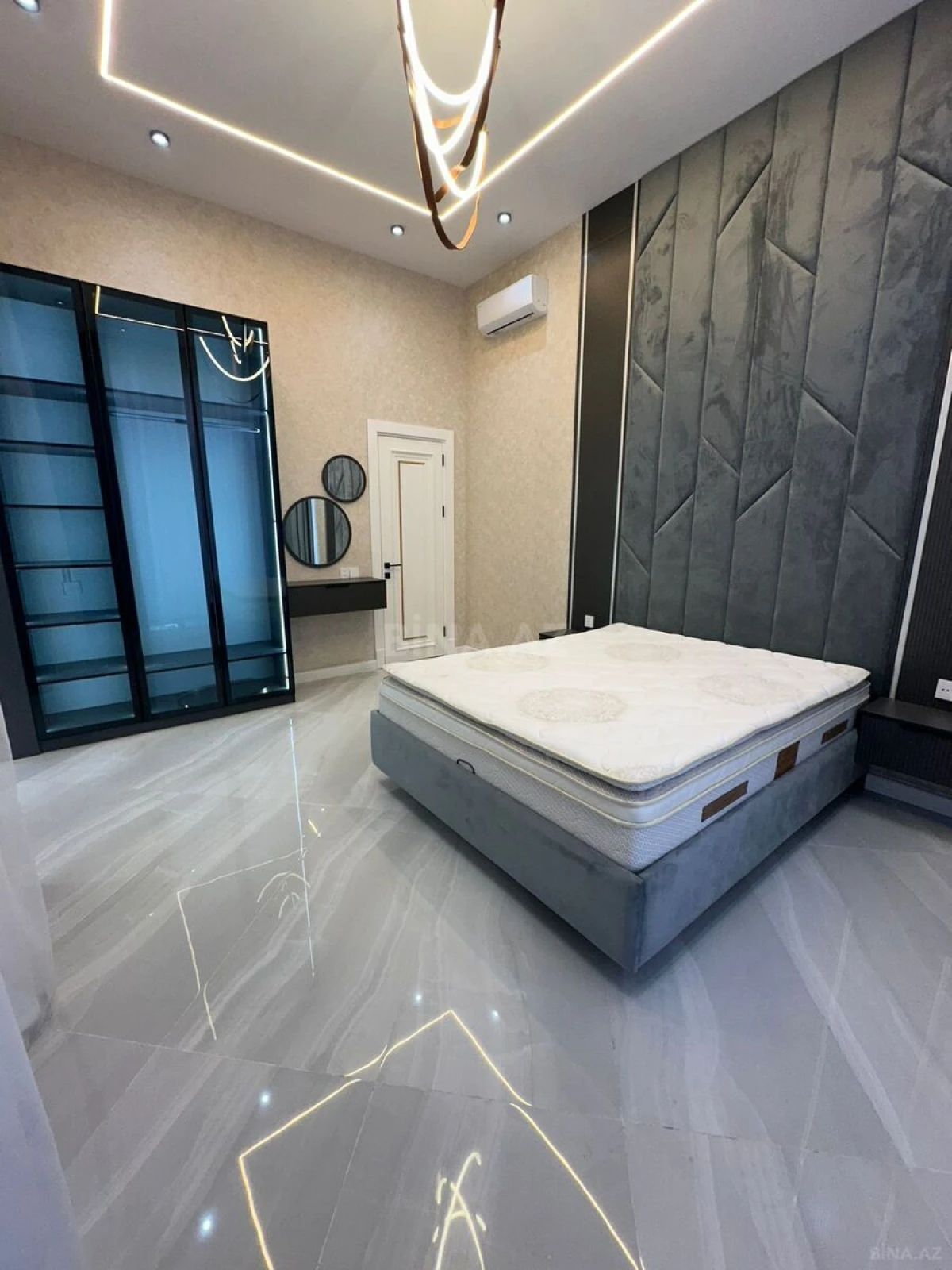 Kirayə verilir 5 otaqlı həyət evi 220 m²