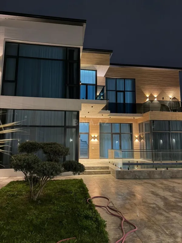 Kirayə verilir 5 otaqlı həyət evi 220 m²