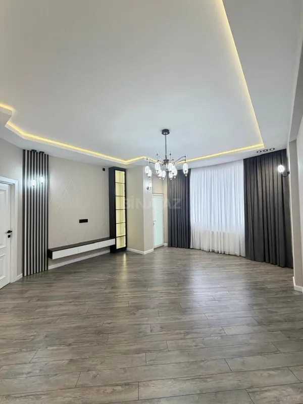 Satılır 3 otaqlı mənzil 100 m²