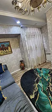 Kirayə verilir 2 otaqlı mənzil 70 m²