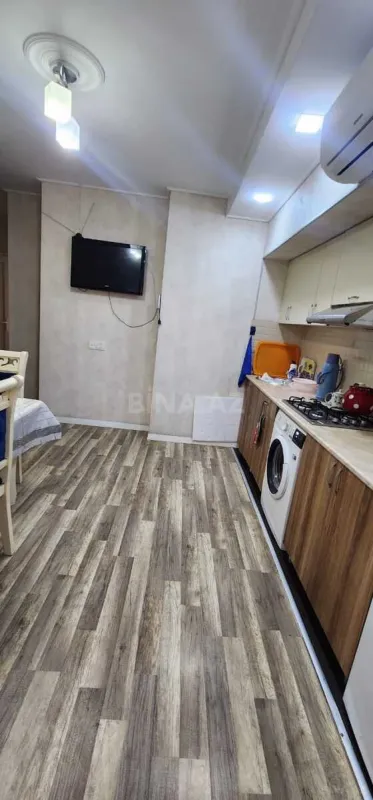 Kirayə verilir 2 otaqlı mənzil 70 m²