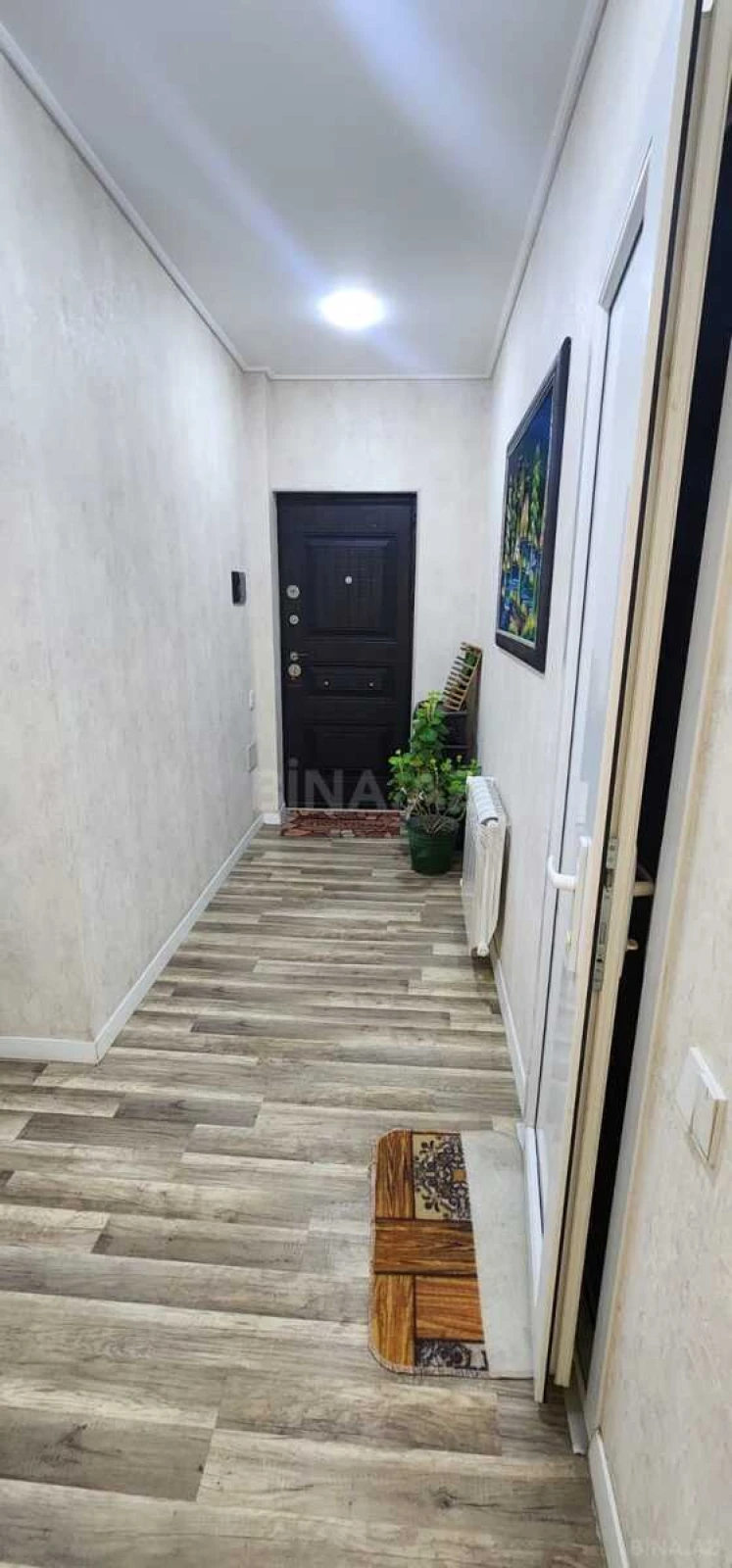 Kirayə verilir 2 otaqlı mənzil 70 m²