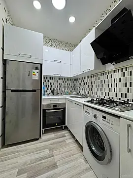 Satılır 2 otaqlı mənzil 52 m²