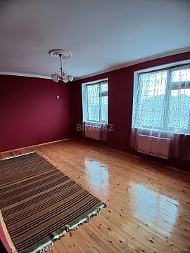 Satılır 4 otaqlı mənzil 110 m²