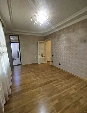 Satılır 5 otaqlı mənzil 225 m²