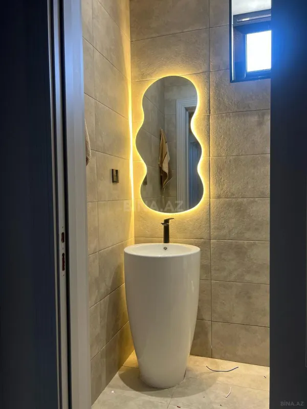 Kirayə verilir 5 otaqlı həyət evi 320 m²