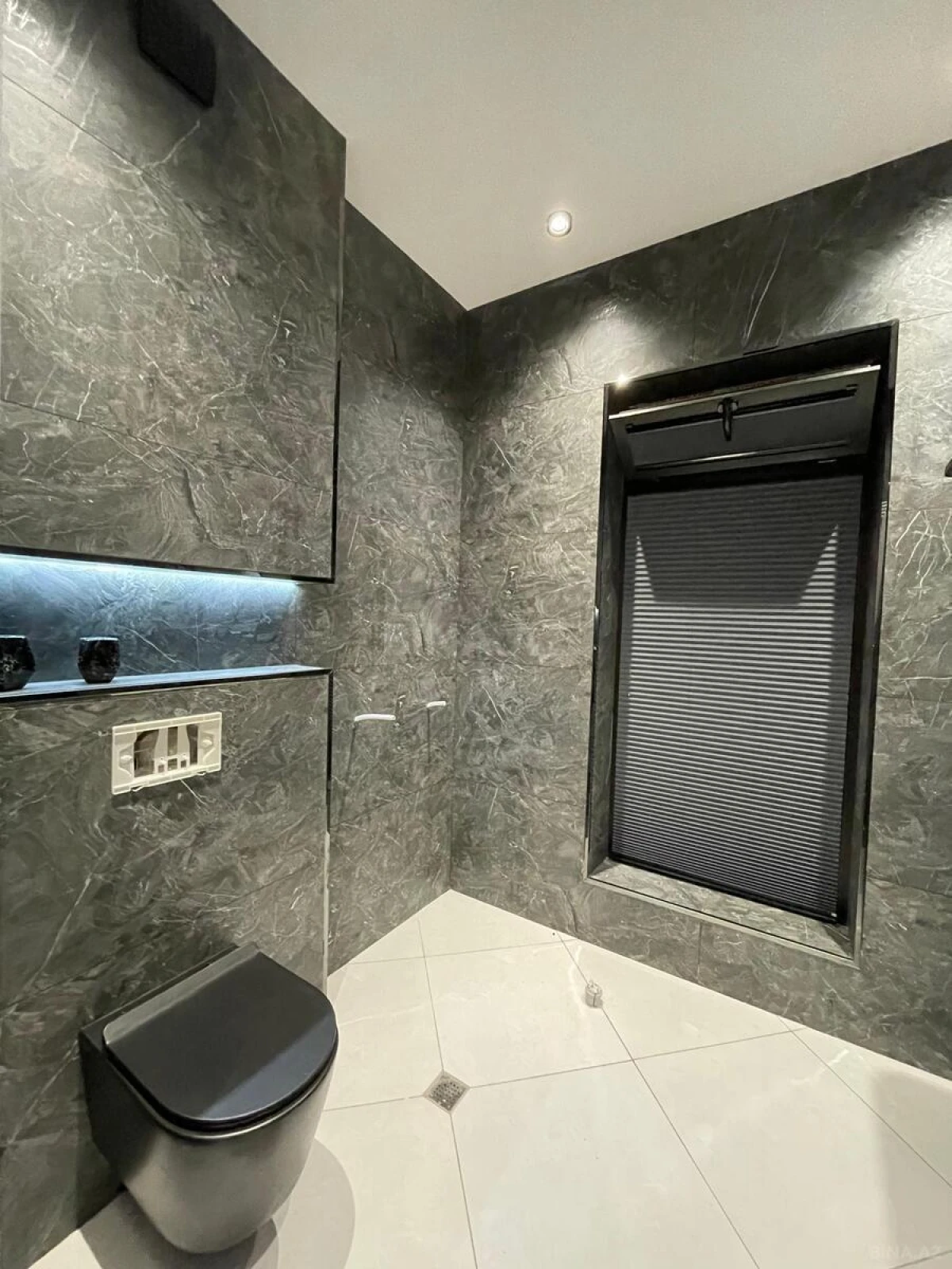 Kirayə verilir 5 otaqlı həyət evi 320 m²