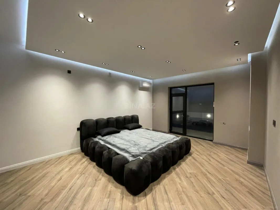 Kirayə verilir 5 otaqlı həyət evi 320 m²