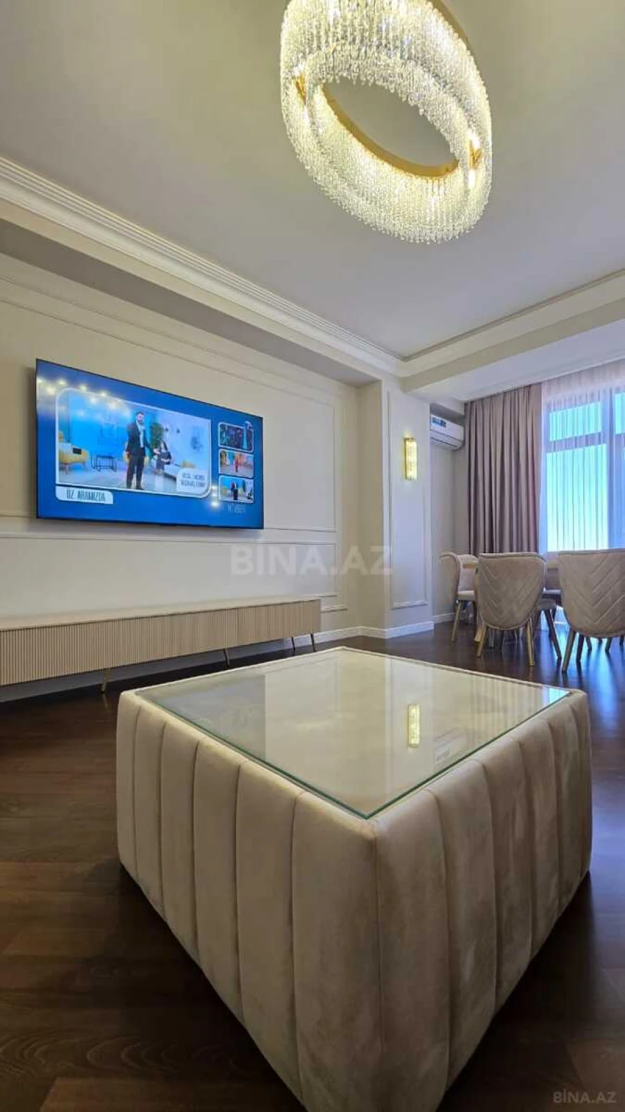 Kirayə verilir 3 otaqlı mənzil 180 m²