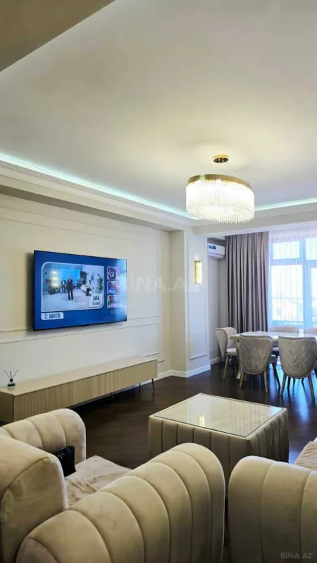 Kirayə verilir 3 otaqlı mənzil 180 m²