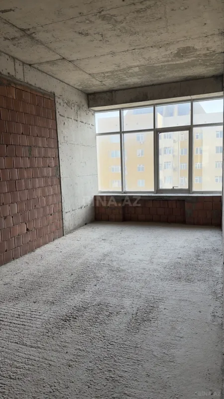 Satılır 4 otaqlı mənzil 159.1 m²